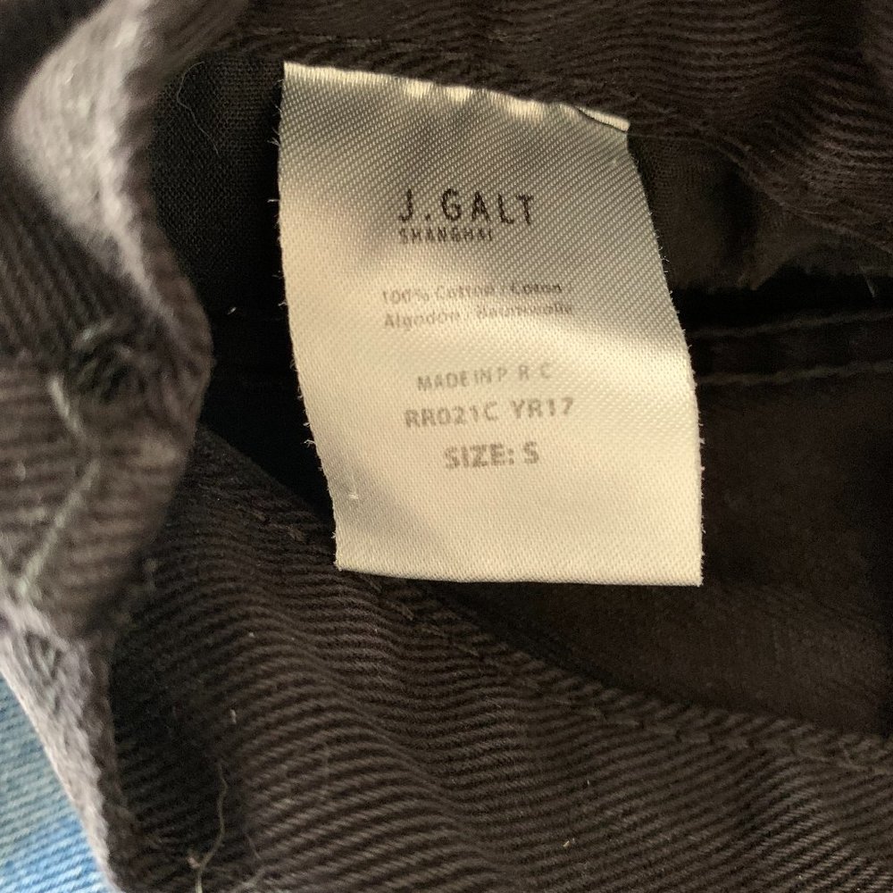 J. Galt Shanghai Black Button-Up Shorts - Picture 2 of 5